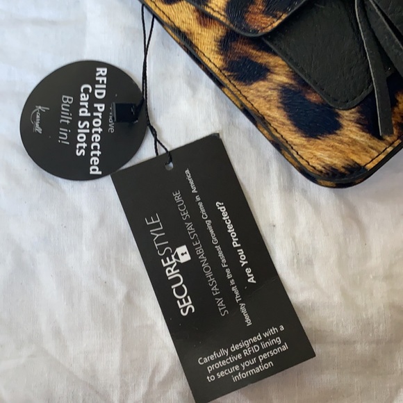 Oprah’s Favorite Things Leopard Harper Crossbody - Picture 5 of 5